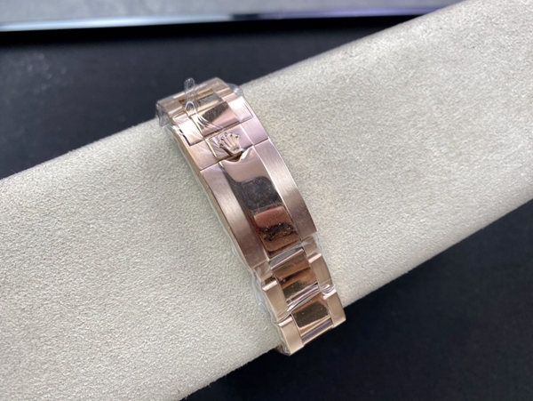 激安ロレックス着用イメージ